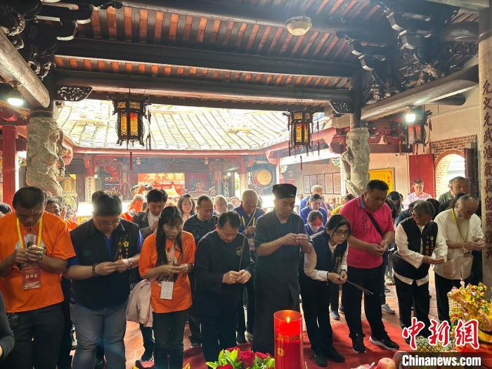 台湾道教会参访团赴福建漳州进香交流