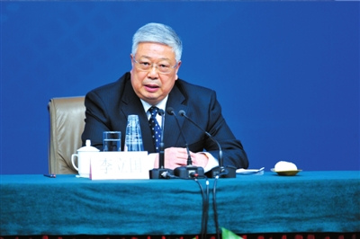 民政部部长李立国。