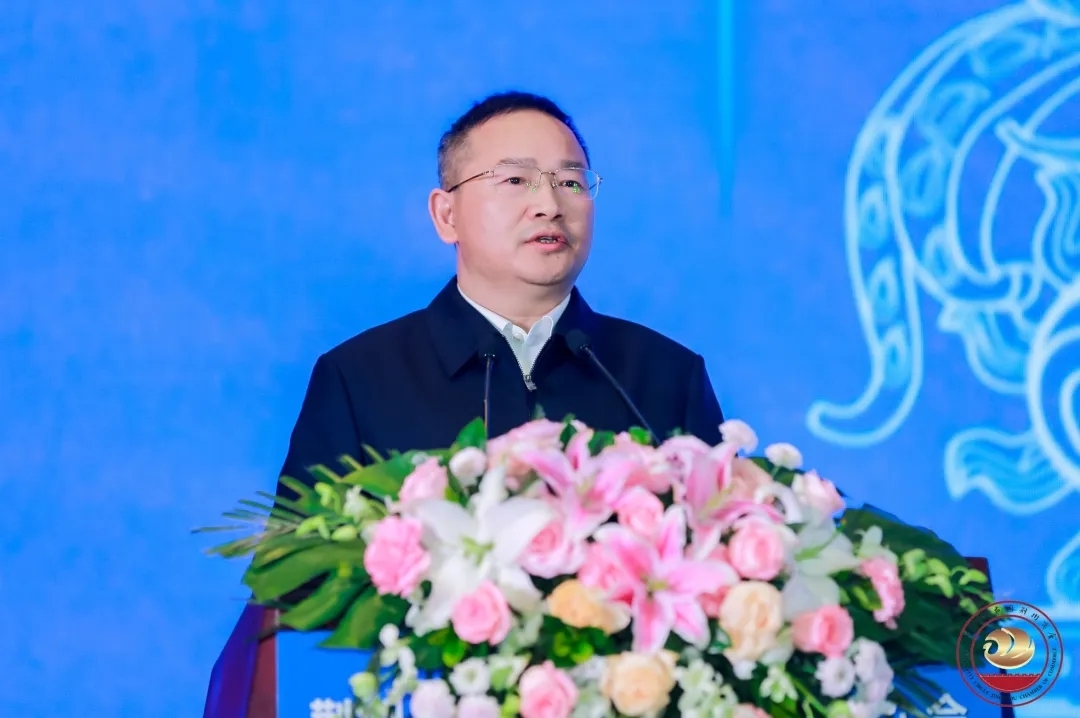 荆州市委书记吴锦