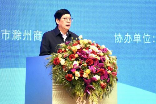 (上海市企业联合会、上海市企业家协会副会长兼秘书长蒋苏平)