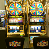 スロット バイオハザード5のウロボロスモードについて教えてください。

突入契機はリプレイと強弱チャンスリプレイだけですか？

今日入ったんですが数ゲームリプレイとベルが続いたあと、 弱チェ→ハズレ(転落？)→弱チェ→弱チェ(あいまいです)でたしか20しかのらなかってかなり萎えました。
ウロボロスでこれはかなり残念なパターンですか？

あとART入ってレア子役引いていないのにチ...