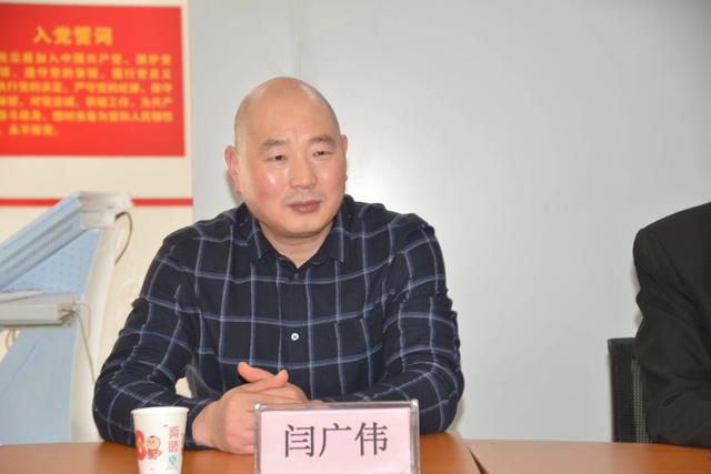 深圳市河南驻马店商会为“深圳最美公交司机”王付山献爱心送温暖