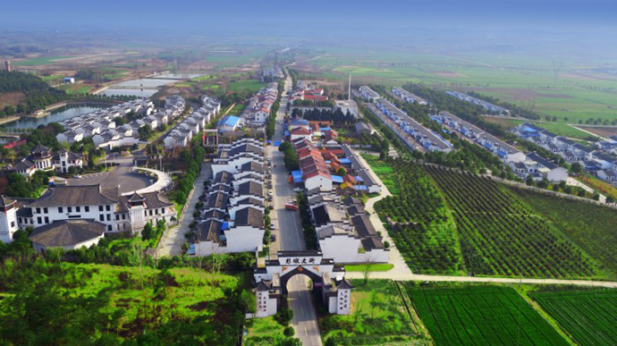 钟祥市石牌镇彭墩村。图片来源于彭墩集团网站 