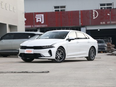 起亚K5凯酷落地价走势，近一个月最低售价13.98万起，性价比凸显